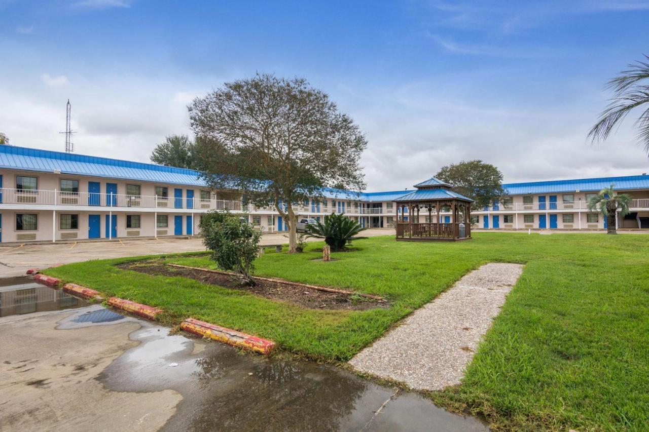 Motel 6-Winnie, Tx 外观 照片